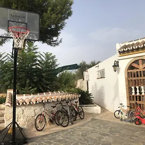 Cubo's Fina & Minigolf Included Spain